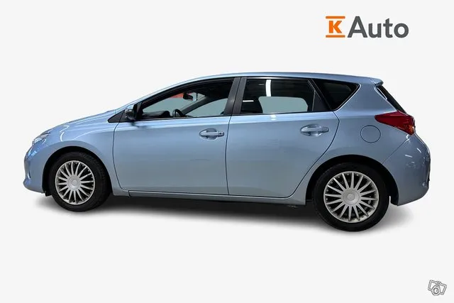 Toyota Auris 1,33 Dual VVT-i Life 5ov * Vetokoukku / lohko+s Image 5