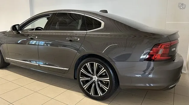 Volvo S90 T8 TwE AWD aut Inscription - VÄHÄN AJETTU SUOMI-AUTO HYVILLÄ VARUSTEILLA Image 6